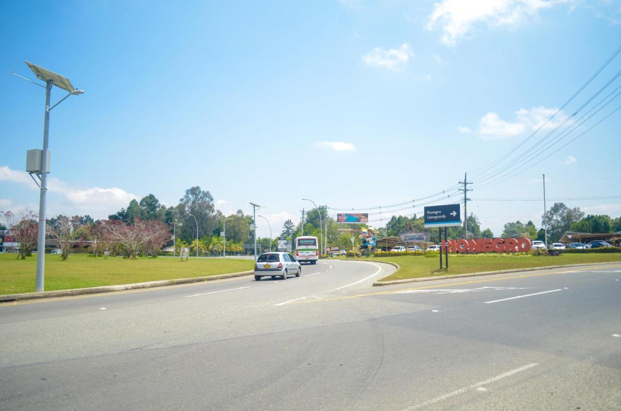 Llanogrande Airport By Bernalo Hotels Rionegro Kültér fotó